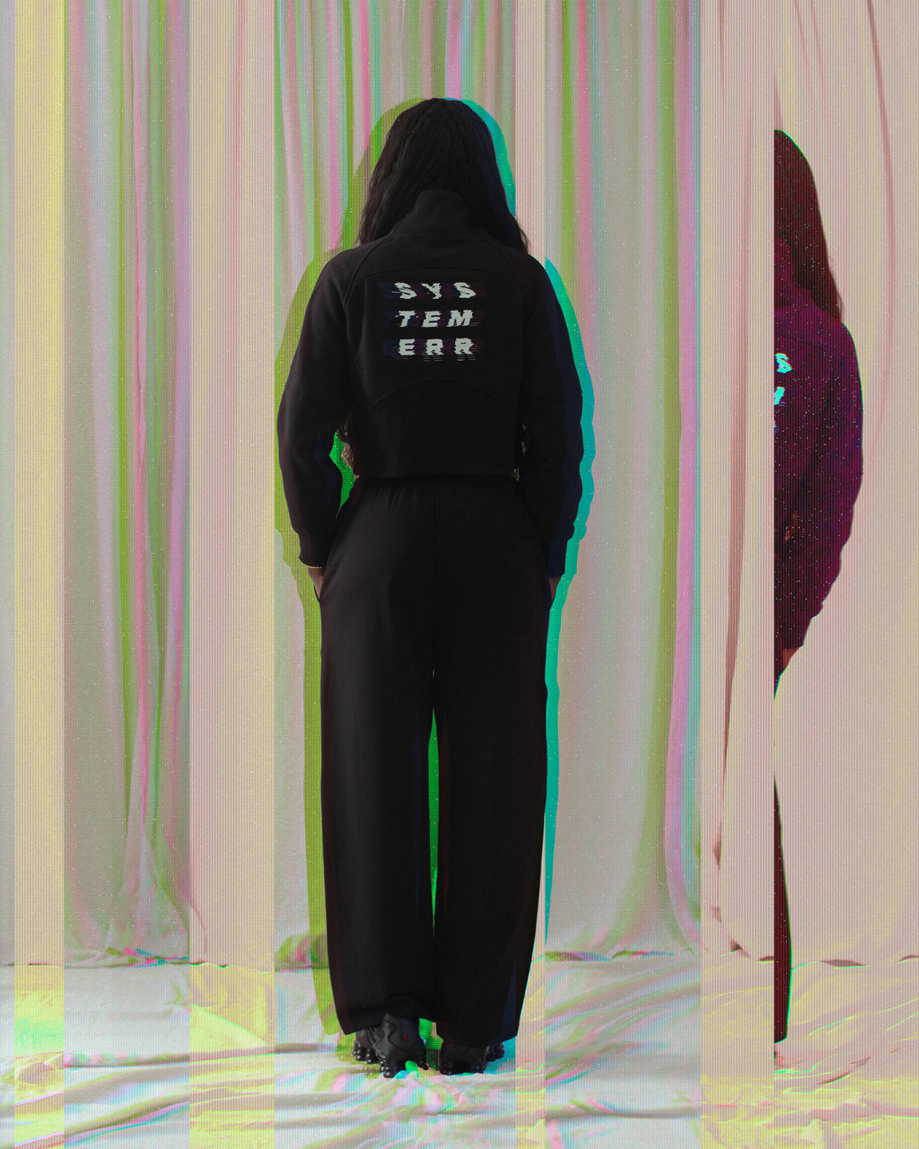 Cropped Half-Zip Women's System Error Sweatshirt